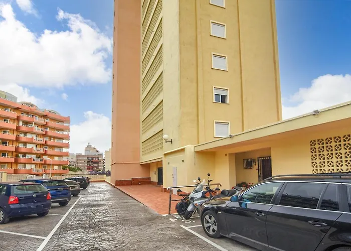 Apartment La Perla Great Seaview - 10e Floor Fabiola 1 *